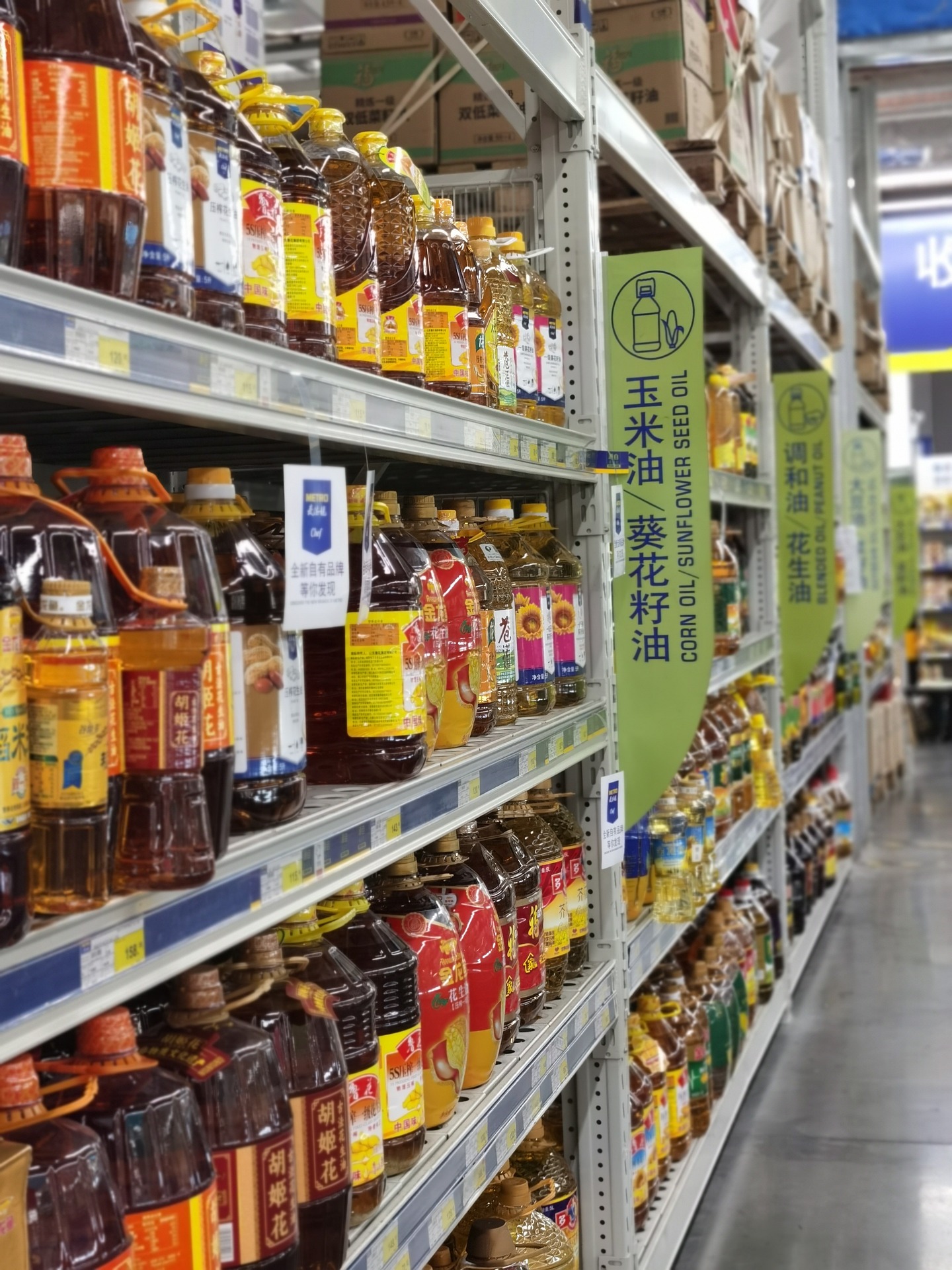 Formost: The Ultimate Supplier for Supermarket Shelves and Displays